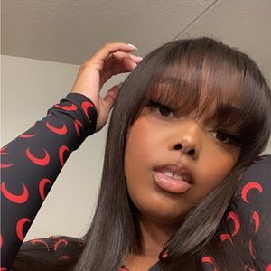 Meet your Posher, Illena